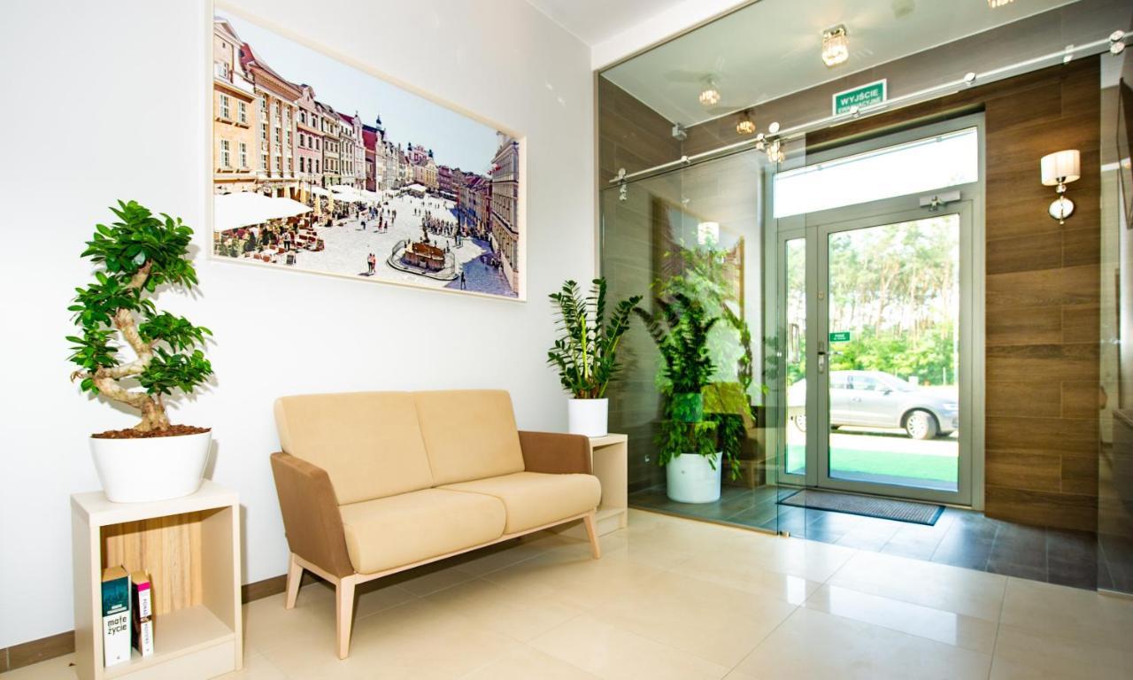 Poznan West Hotel - Airport Extérieur photo